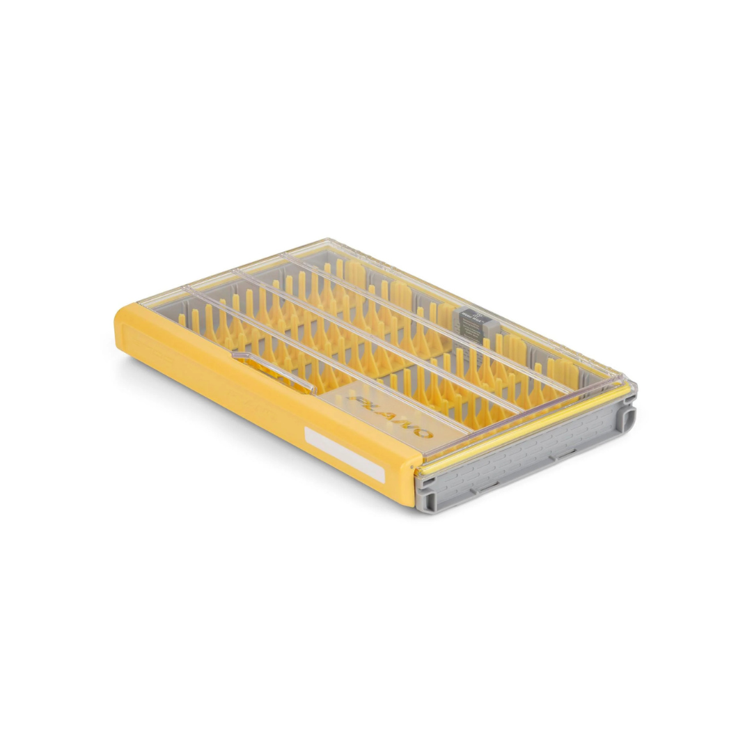 PLANO EDGE JIG/BLAIDED TACKLE BOX 3700 SERIES