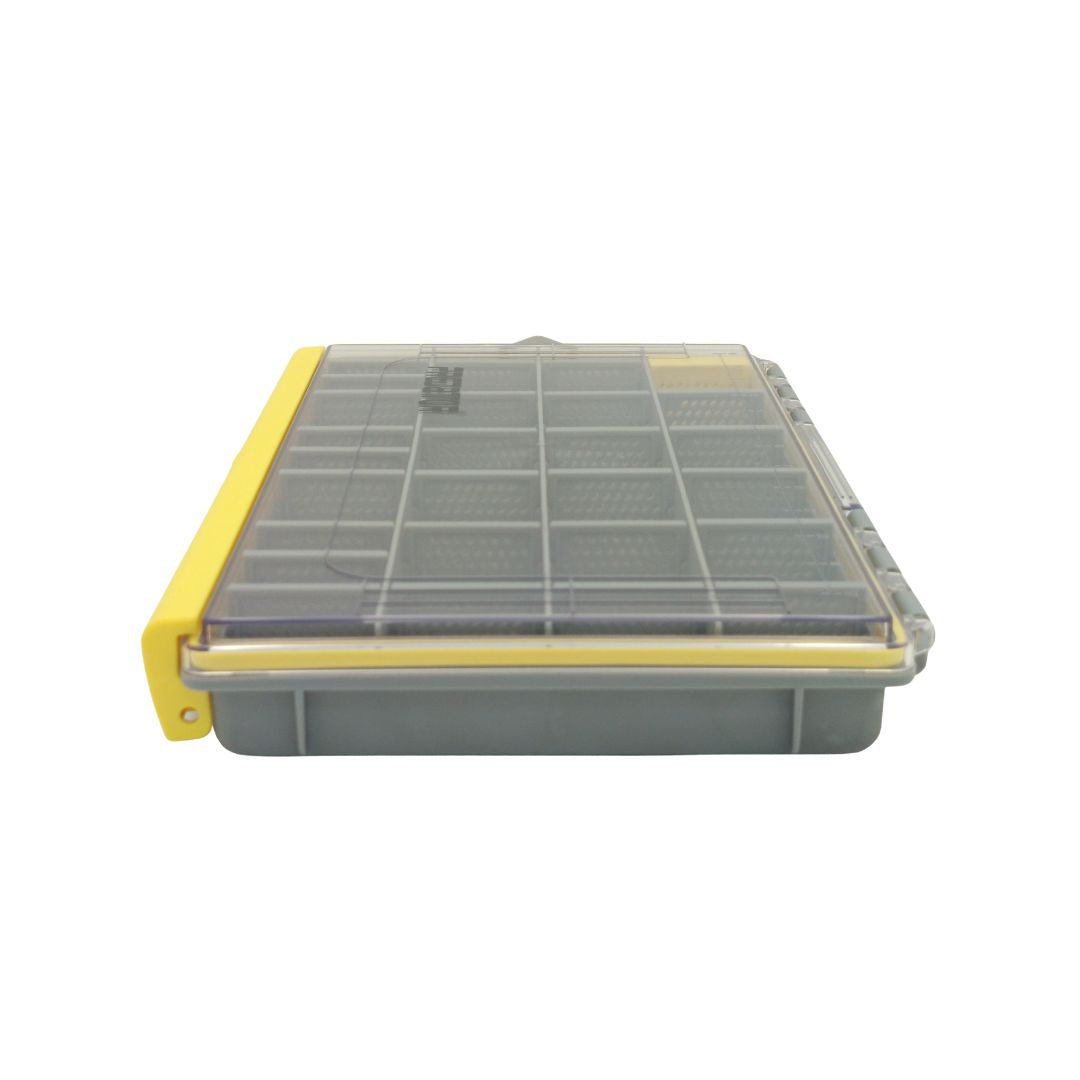 PREDATOR RAZOR 3700 TACKLE BOX