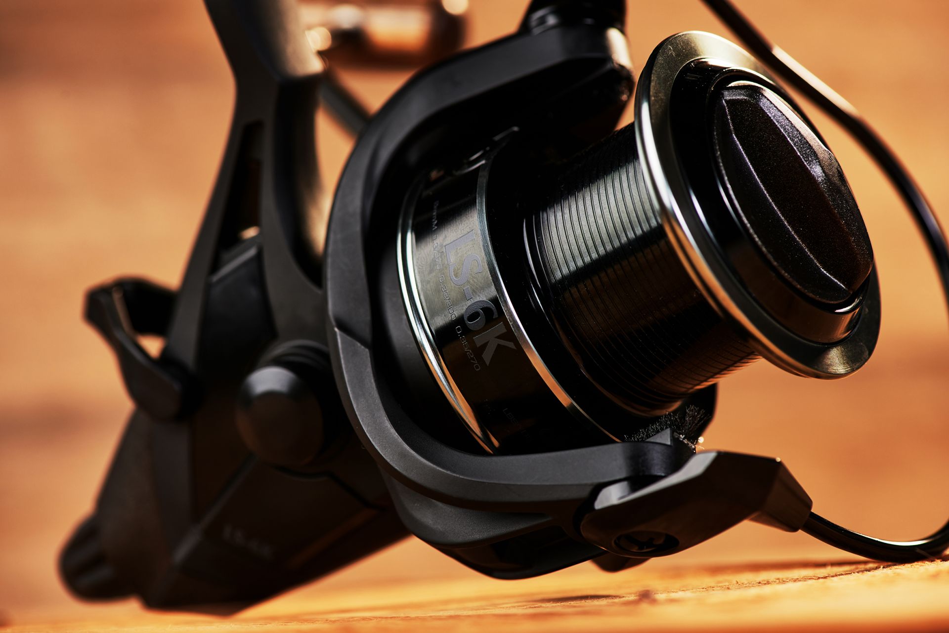 OKUMA LS-6K BAITFEEDER REEL