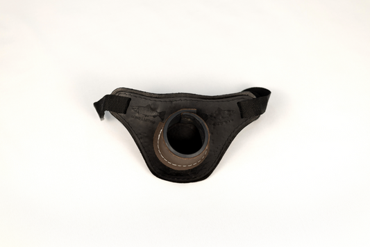 LEATHER ROD BUCKET MEDIUM