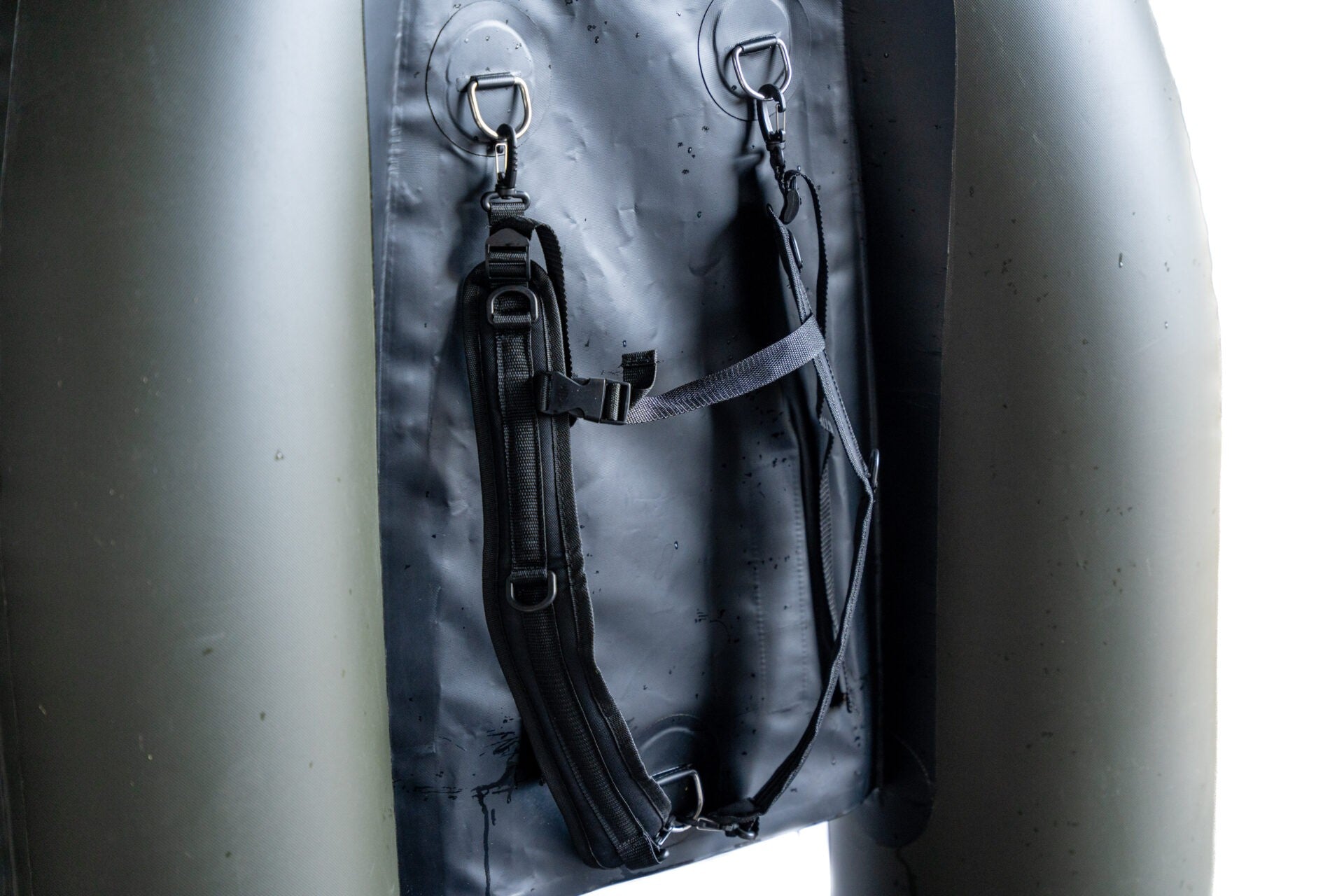 XPLORER GUIDE V-CRAFT FLOAT TUBE