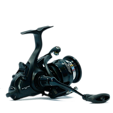 daiwa black widow baitrunner reel DAIWA BLACK WIDOW BR LT3000 REEL – Mias Angling & Scuba